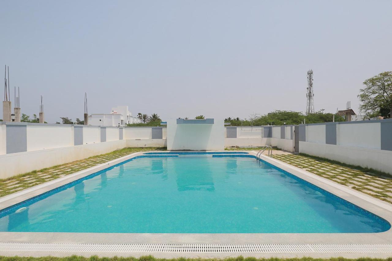 Oyo 38695 Peninsula Holiday Resorts Chennai Exterior photo
